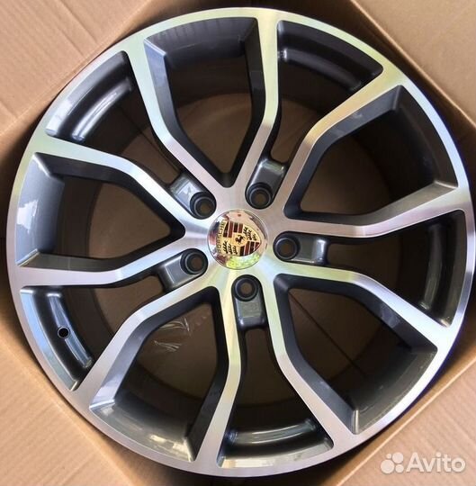 Новые диски Porsche Exclusive R21 5x130