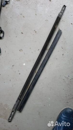 Молдинг стекла двери для Ford Focus 3 2011-н.в