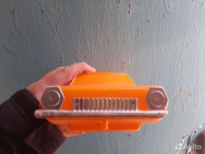 Машинка пласмассовая из СССР