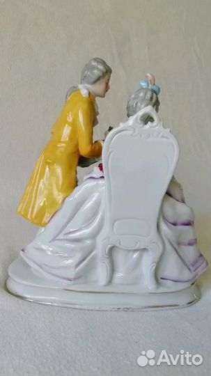 Антикварная статуэтка. Фарфор. Германия