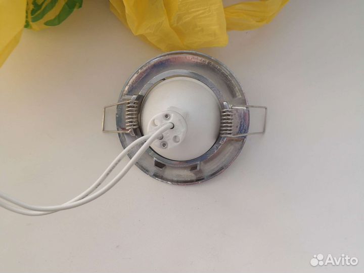 Светильник встраиваемый
