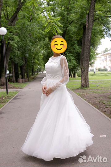 Свадебное платье