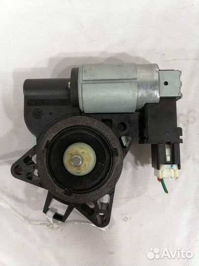 Мотор стеклоподъемника передний левый Mazda