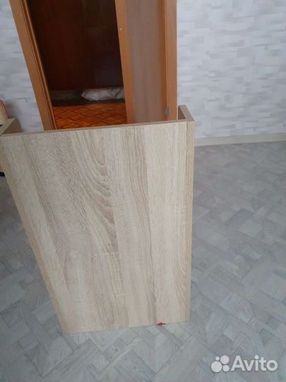 Тумбочка прикроватная белая