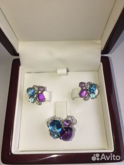 Кольцо и серьги