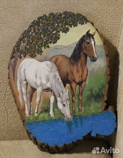 Панно в технике Декупаж на спиле клена Лошадки