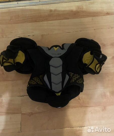 Нагрудник хоккейный детский Bauer Supreme