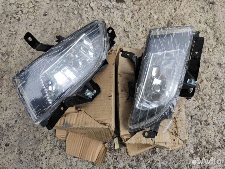 Противотуманные фары на Huendai Sonata 5 NF