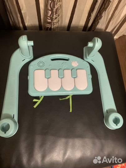 Детский развивающий коврик с пианино