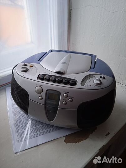 Продам музыкальный центр daewoo