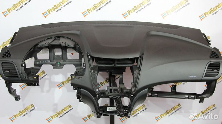 Торпедо Hyundai Solaris панель парприз