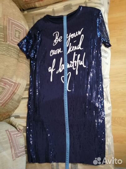 Платье с поэтками