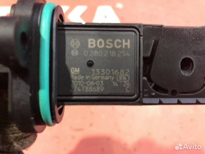 Датчик массового расхода воздуха Опель Астра J