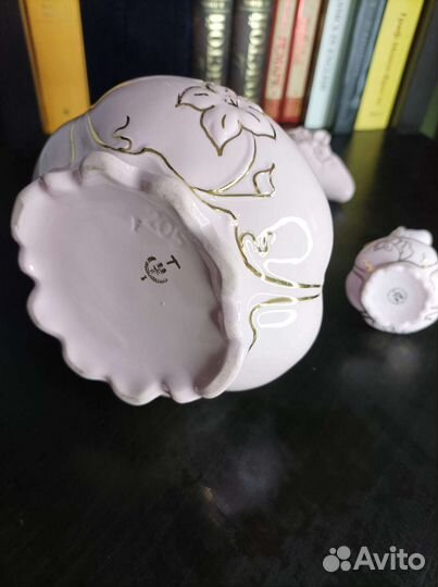 Кувшин розовый фарфор