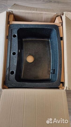 Кухонная мраморная мойка 60 см