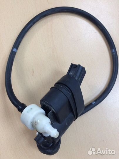 Kia Rio 4 Насос омывателя