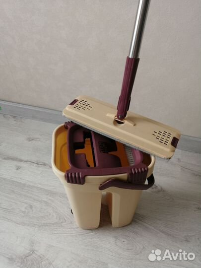 Швабра с отжимом и ведром