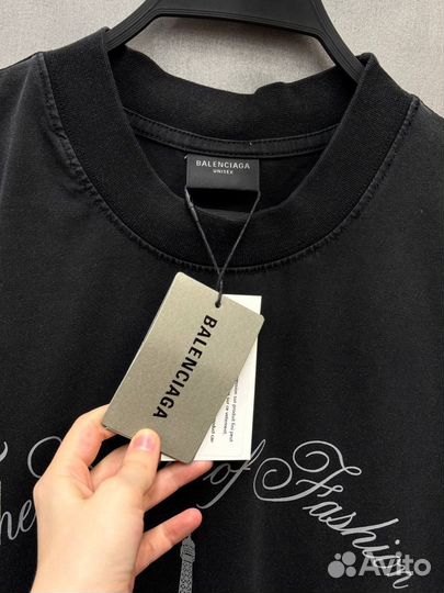 Balenciaga футболка оверсайз