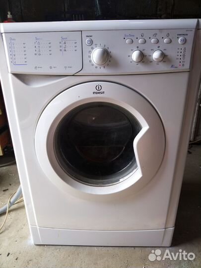 Стиральная машина Indesit