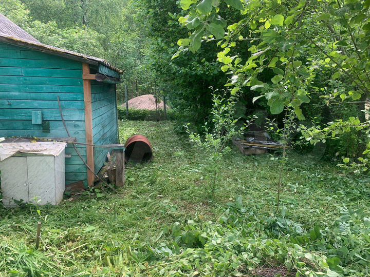 Дом 12 м² на участке 4,2 сот.