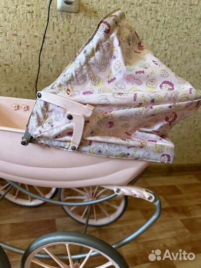 Коляска кукольная
