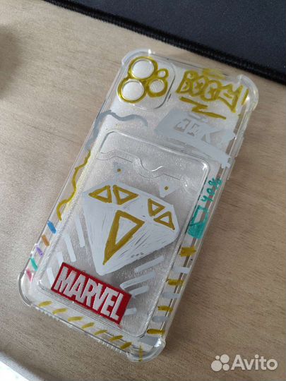 Чехол на iPhone 11