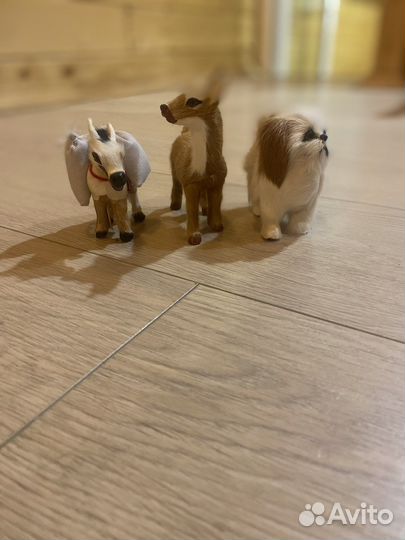 Фигурки животных из шерсти сувенирные