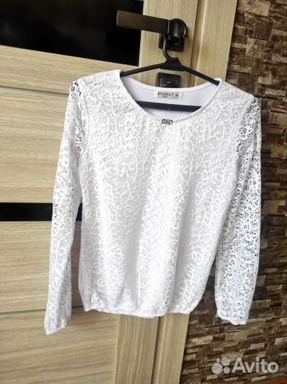 Блузки рубашки школьные для девочки 140-146