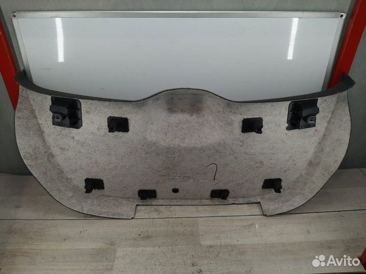 Обшивка двери багажника Opel Astra H Gtc Z18XE