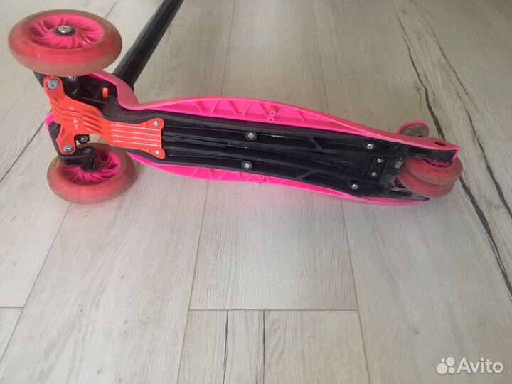 Самокат детский трехколесный бу