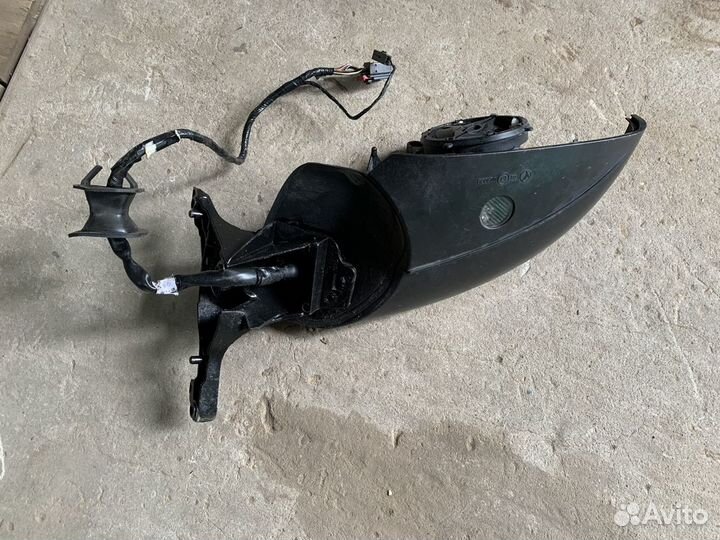 Зеркало правое Audi Q5 1 8R 2008-2017