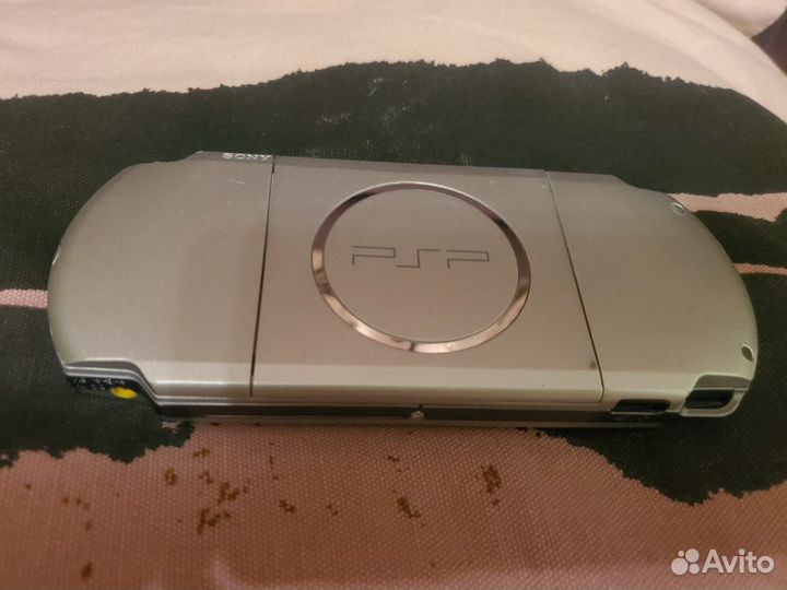 Sony PSP 3008 серебро