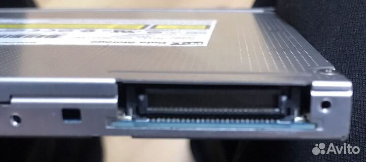 Внутренний DVD-RW привод