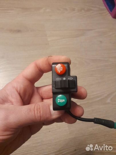 Переключатель поворотов kugoo