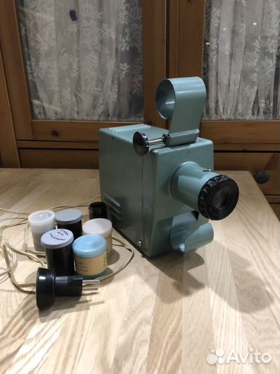 Диапроектор СССР и диафильмы