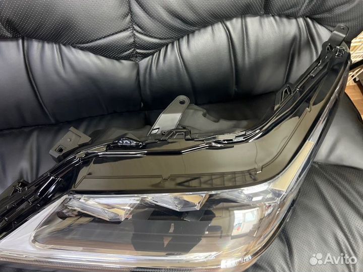 Фара светодиодная передняя левая Lexus Lx570\450D