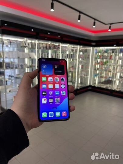 iPhone 11 Pro Max, 256 ГБ