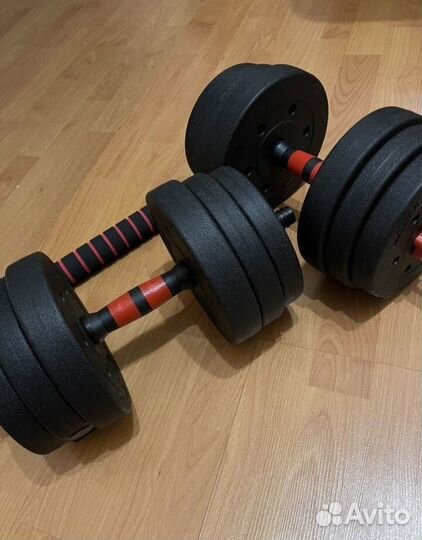2 гантели по 10 кг превращающиеся в штангу