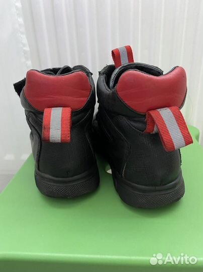 Ботинки демисезонные