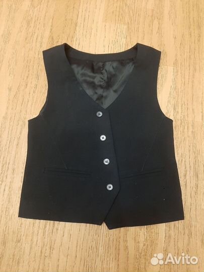 Жилетка для мальчика школьная 134-140