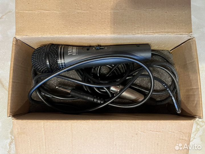 Микрофон Yamaha YM-6000