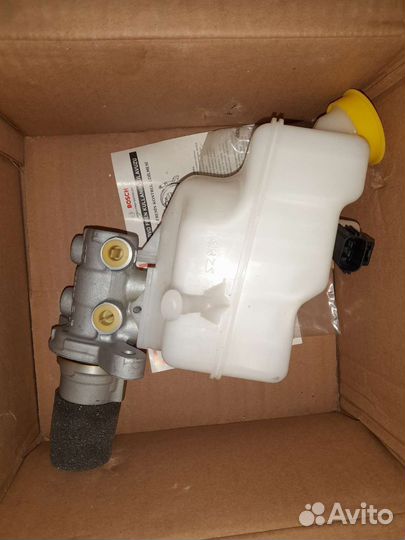 Главный тормозной цилиндр Форд Транзит