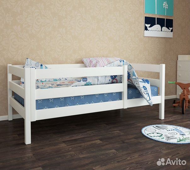 Кровать детская настоящий массив