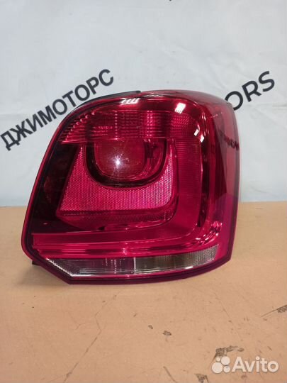 Фонарь задний правый VW Polo 5