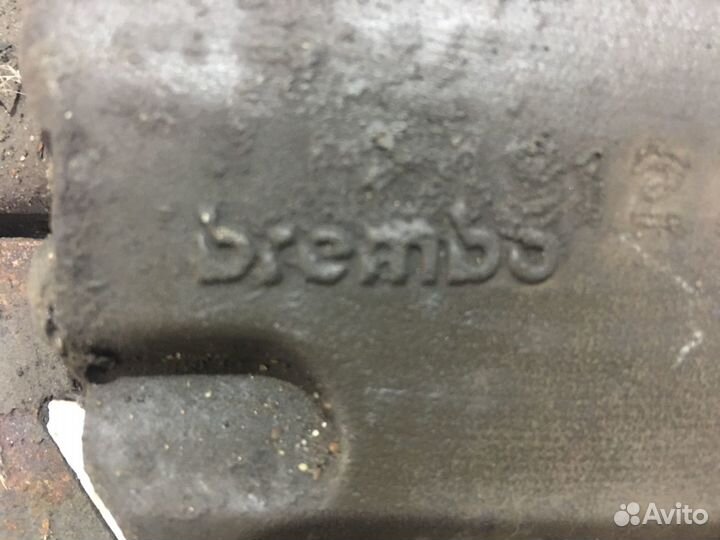 Фольксваген Туарег Суппорт задний Лев