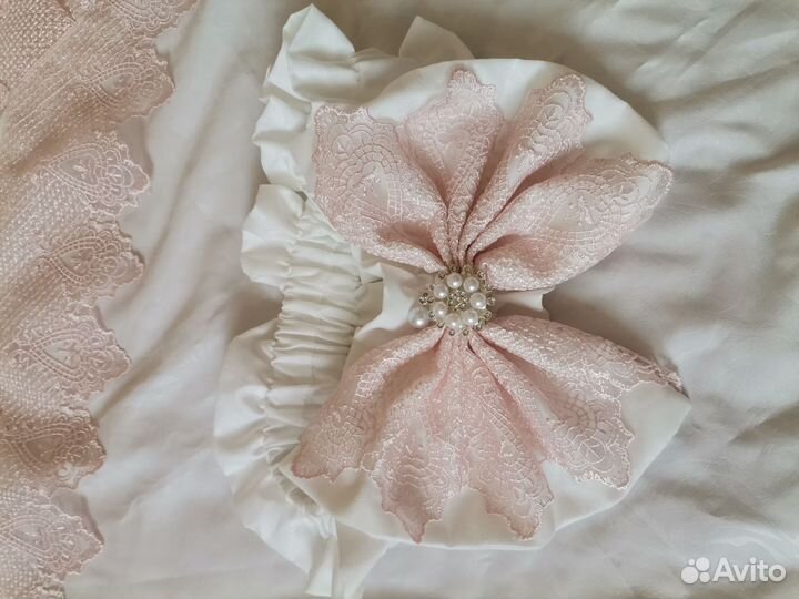 Конверт Уголок на выписку кружевной с бантом