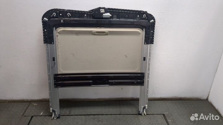 Люк Mazda Tribute 2007