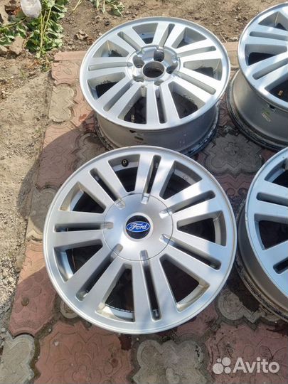 Форд фокус 2 литые диски R16 5x108