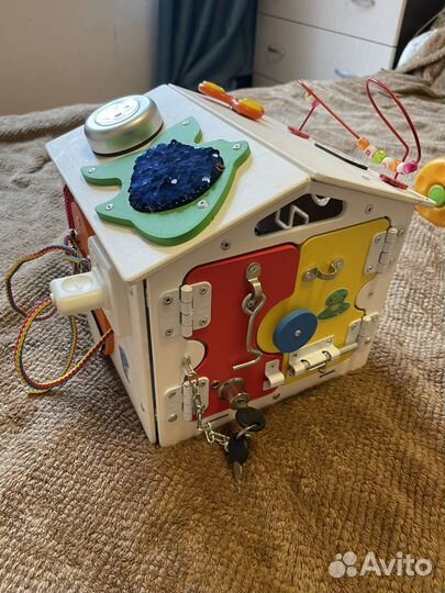 Бизиборд бизидом