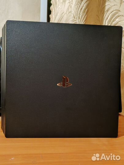 Sony playstation 4 pro 1tb